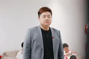 开云官方网站在线登陆-雷纳托·桑切斯球衣号码